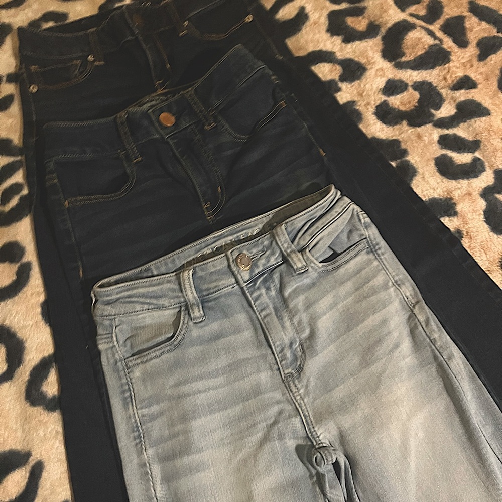 AMERICAN EAGLE SKINNY MID & HI RISE JEANS